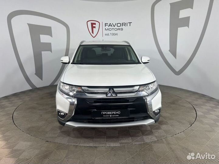 Mitsubishi Outlander 2.4 CVT, 2016, 125 720 км