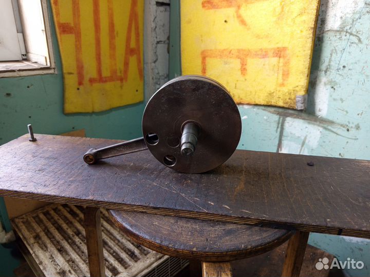 Коленвал двигателя мотоцикла Ява 559/250