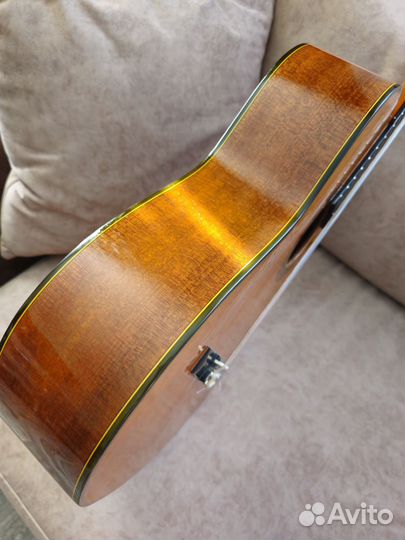 Классическая гитара Valencia CG180