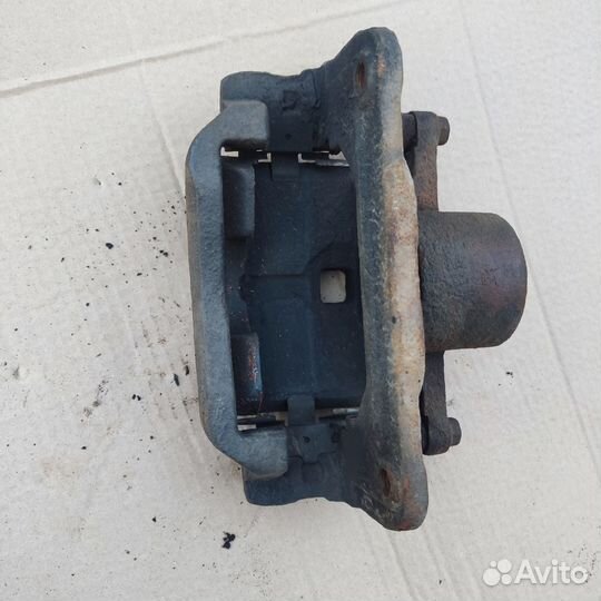 Суппорт тормозной передний правый мазда 6gh