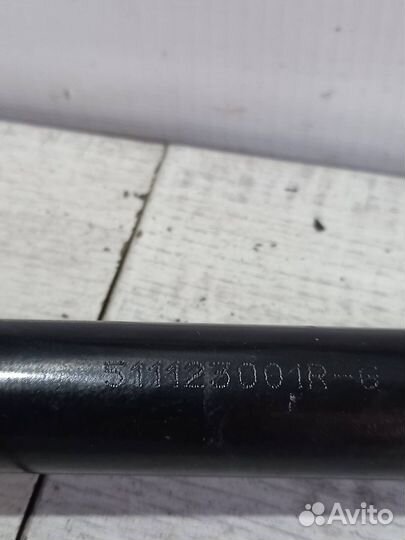 Крюк буксировочный Renault Kaptur