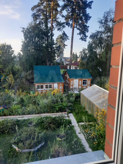 Коттедж 257,1 м² на участке 12 га