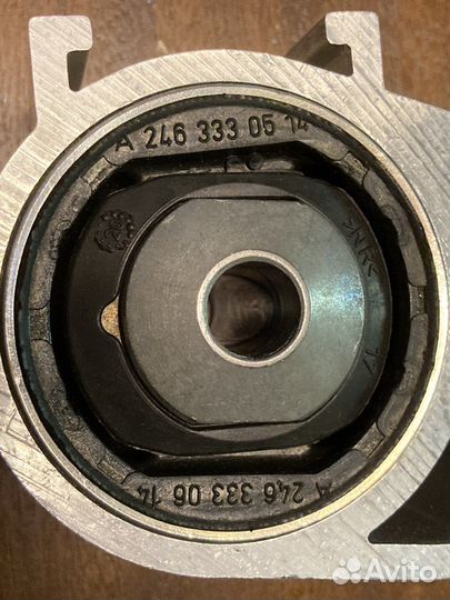 Сайлентблок рычага переднего Mercedes-Benz