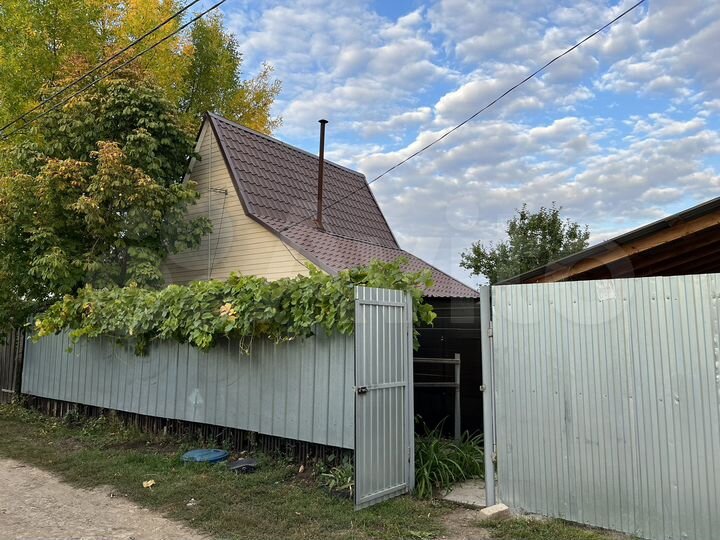 Дача 40 м² на участке 5,5 сот.