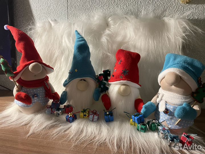 Новогодняя игрушка