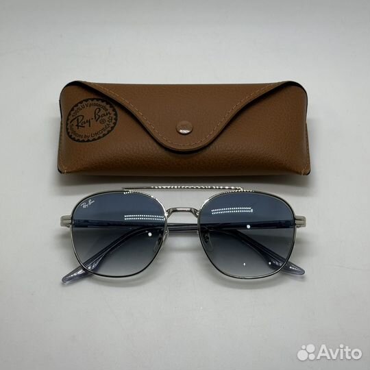 Солнцезащитные очки ray ban rb3688