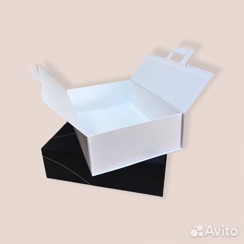 Коробка на магните