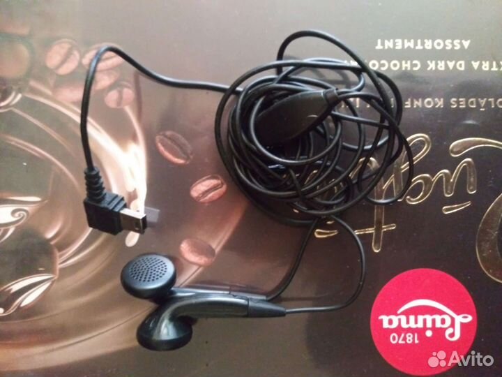 Наушники с микрофоном(Самсунг Нокиа и usb вход