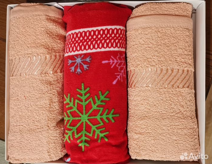 Новый подарочный набор полотенец