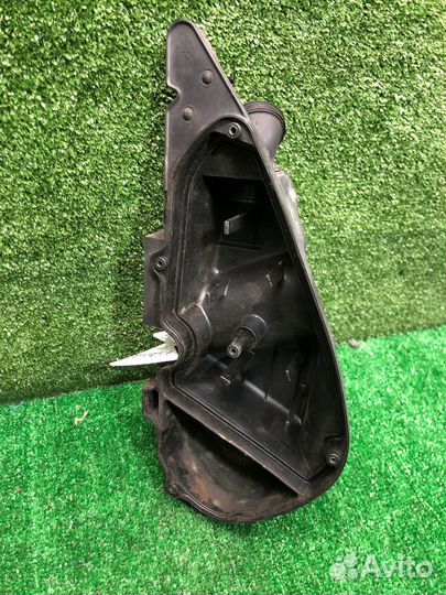 Корпус воздушного фильтра внутренний Suzuki AD V-5