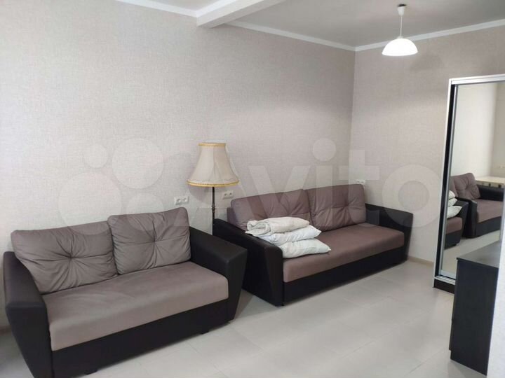 1-к. квартира, 42 м², 1/3 эт.