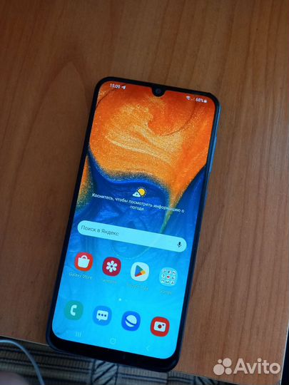 Samsung Galaxy A30, 3/32 ГБ