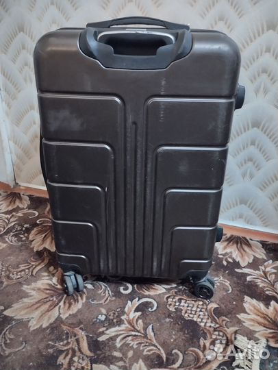 Чемодан на колесах бу