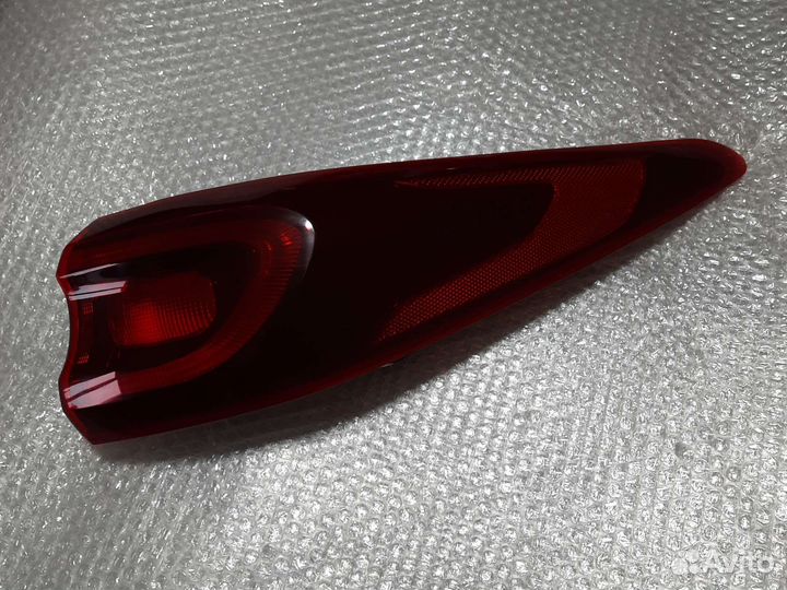 Фонарь правый в крыло Kia sportage 4 18