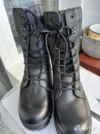 Берцы зимние и летние