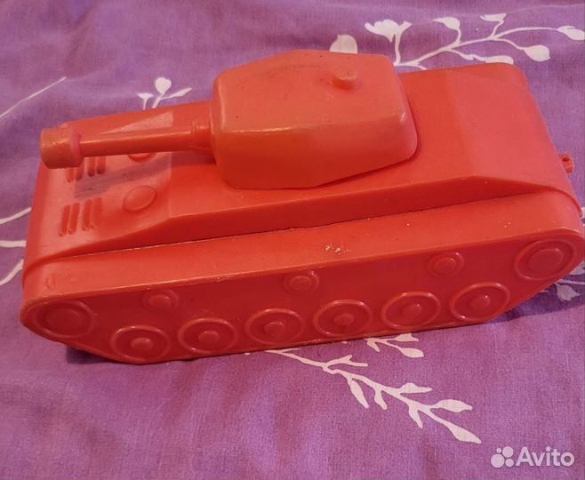 Игрушка танк СССР пластик раритет