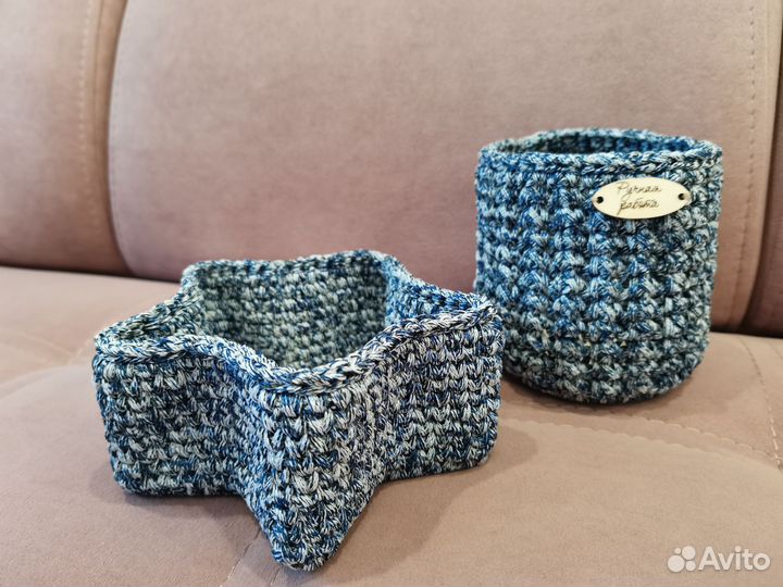 Вязаные корзинки ручной работы