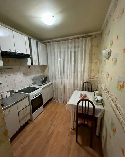2-к. квартира, 43 м², 3/5 эт.