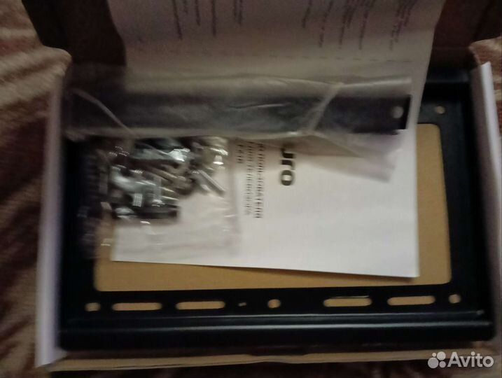 Кронштейн для телевизора