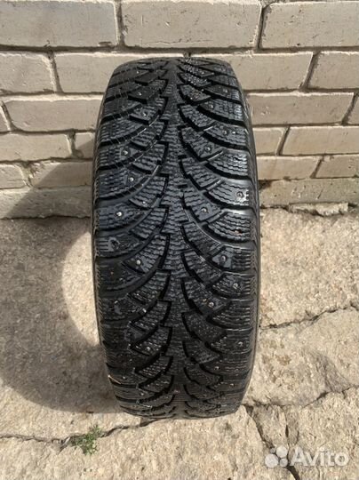 Nokian Tyres Hakkapeliitta 4 195/60 R15