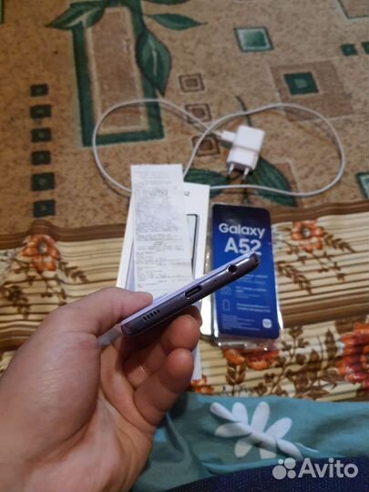 Телефон Samsung a 52