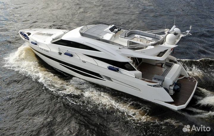 Аренда яхт и катеров с личным капитаном