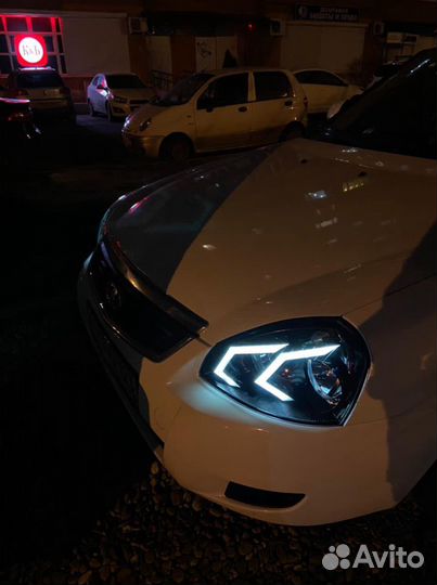 AMG Галочки на фары Priora