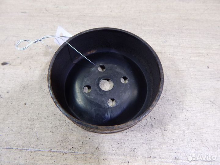 Шкив помпы Ford Focus 2