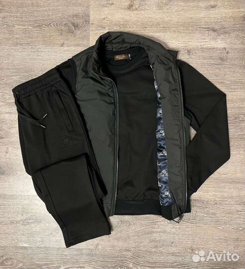 Спортивный костюм тройка