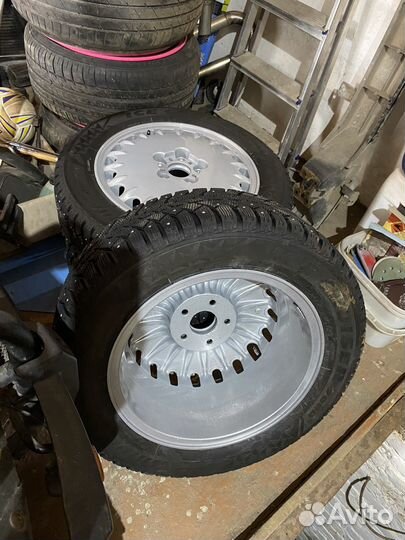 R16 Bridgestone Ice Cruiser 7000 205/60, PCD 5x114.3 DIA 70