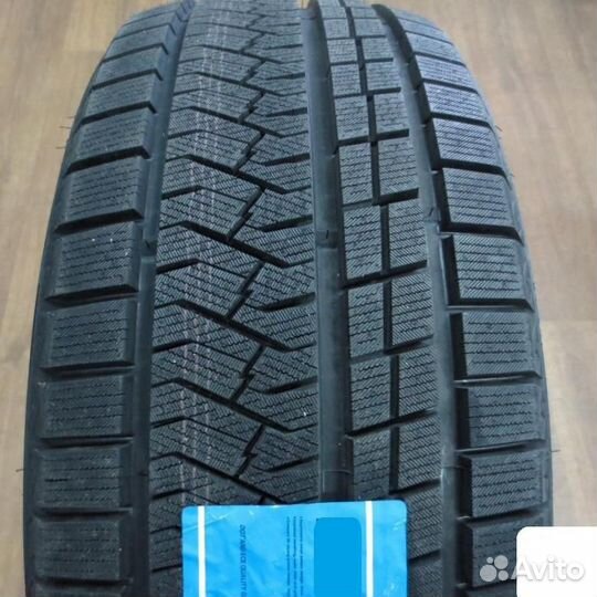 Triangle Trin PL02 245/35 R20