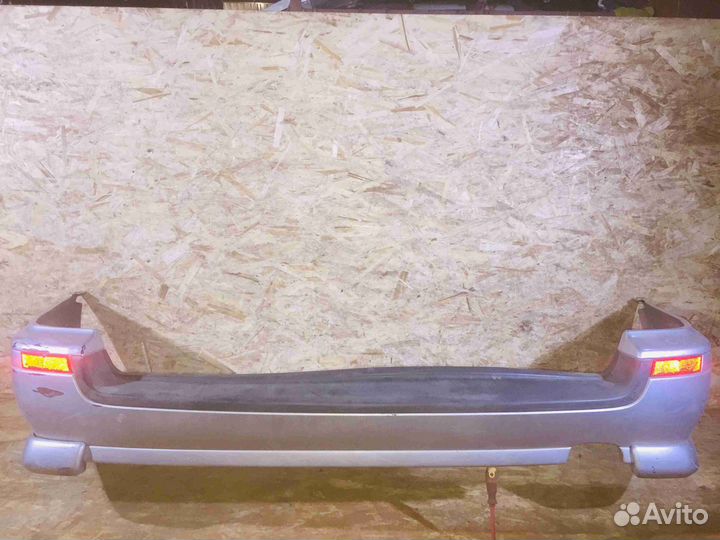 Бампер задний nissan Wingroad Y10 Серебродефекты