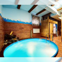 Сауна с бассейном