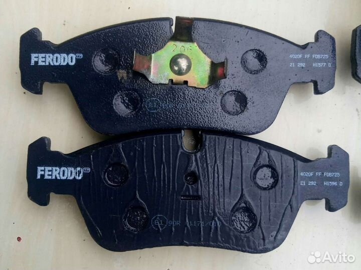 Передние тормозные колодки для BMW 3 E36/E46