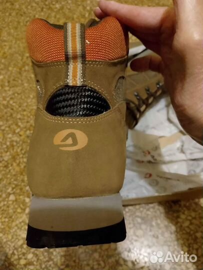 Мужские ботинки