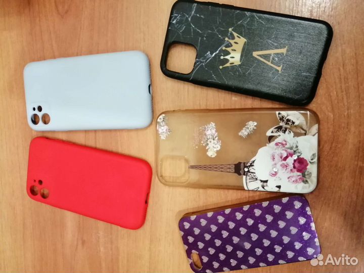 Чехлы на телефон