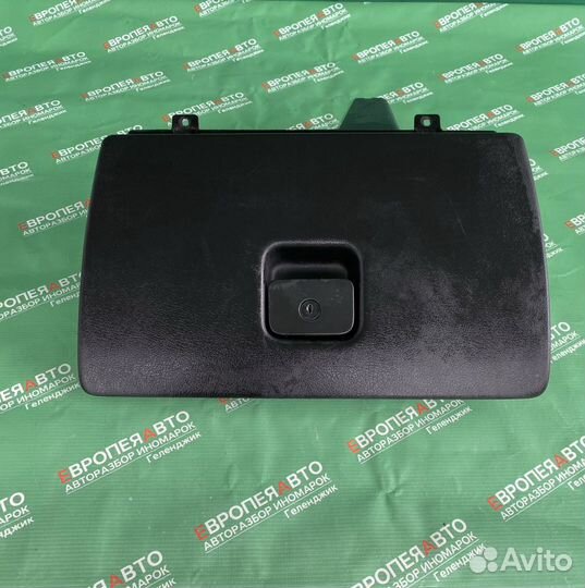 Бардачок Cadillac STS 2002-2007