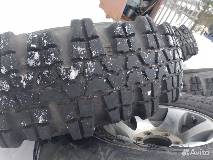 Simex Jungle Trekker 2 295/85 R15