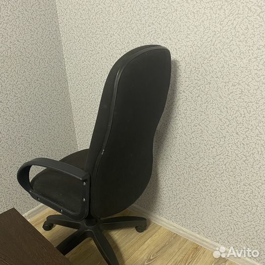 Компьютерное кресло