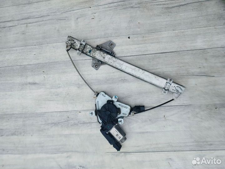 Стеклоподъемник передний левый Hyundai Solaris, I