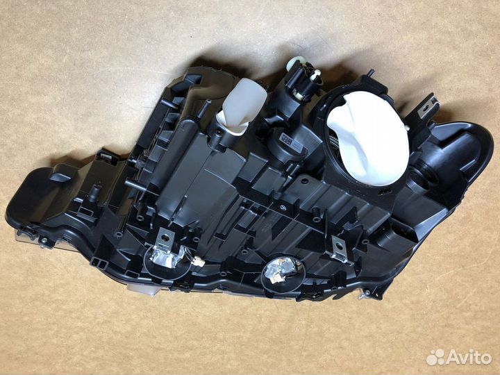 Фара правая BMW 3 F30 F31 До рест не адаптив