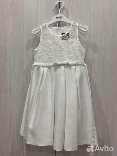 Платье на девочку