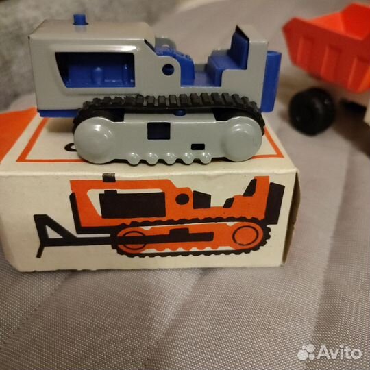 Трактор СССР железный