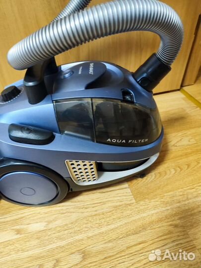 Пылесос с аквафильтром