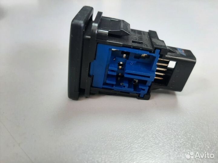 Кнопка подогрева двс дизель Toyota RAV4 40 2012-19