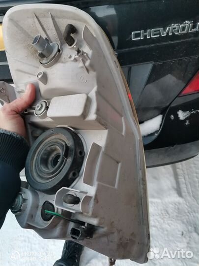 Фара chevrolet aveo т250