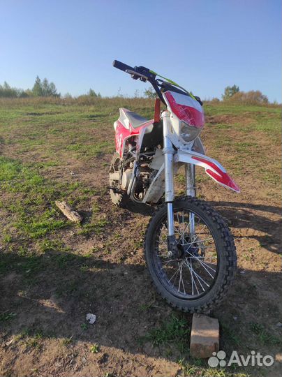 Питбайк BSE sssr 125 кубов