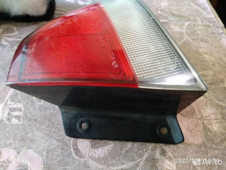 Фонарь задний правый Мазда 626 ge