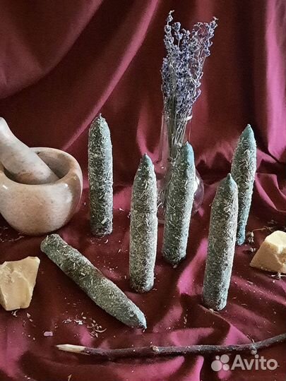 Свечи восковые с травами ручной работы