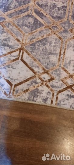 Палас новый